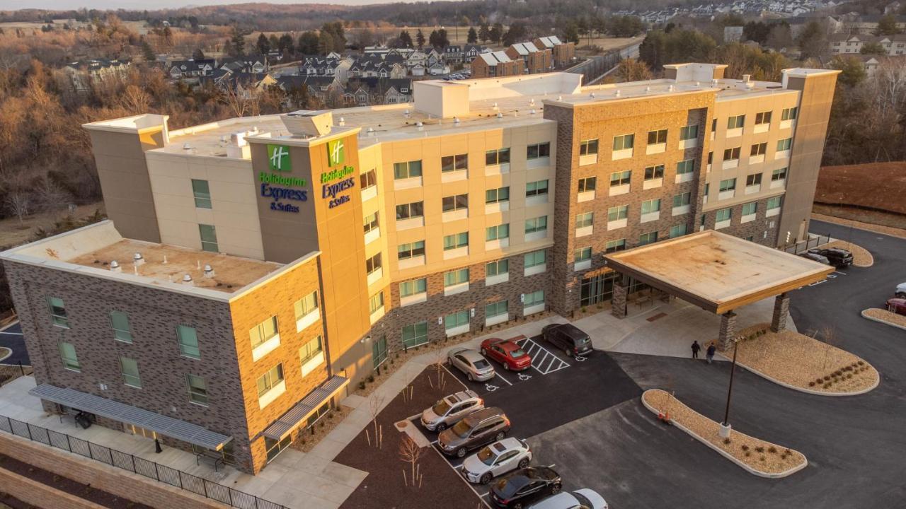 Holiday Inn Express & Suites Charlottesville By Ihg Luaran gambar