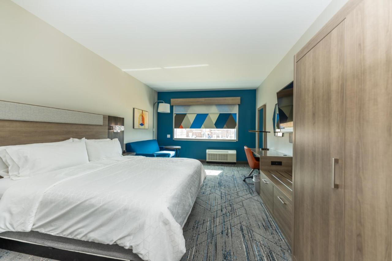 Holiday Inn Express & Suites Charlottesville By Ihg Luaran gambar