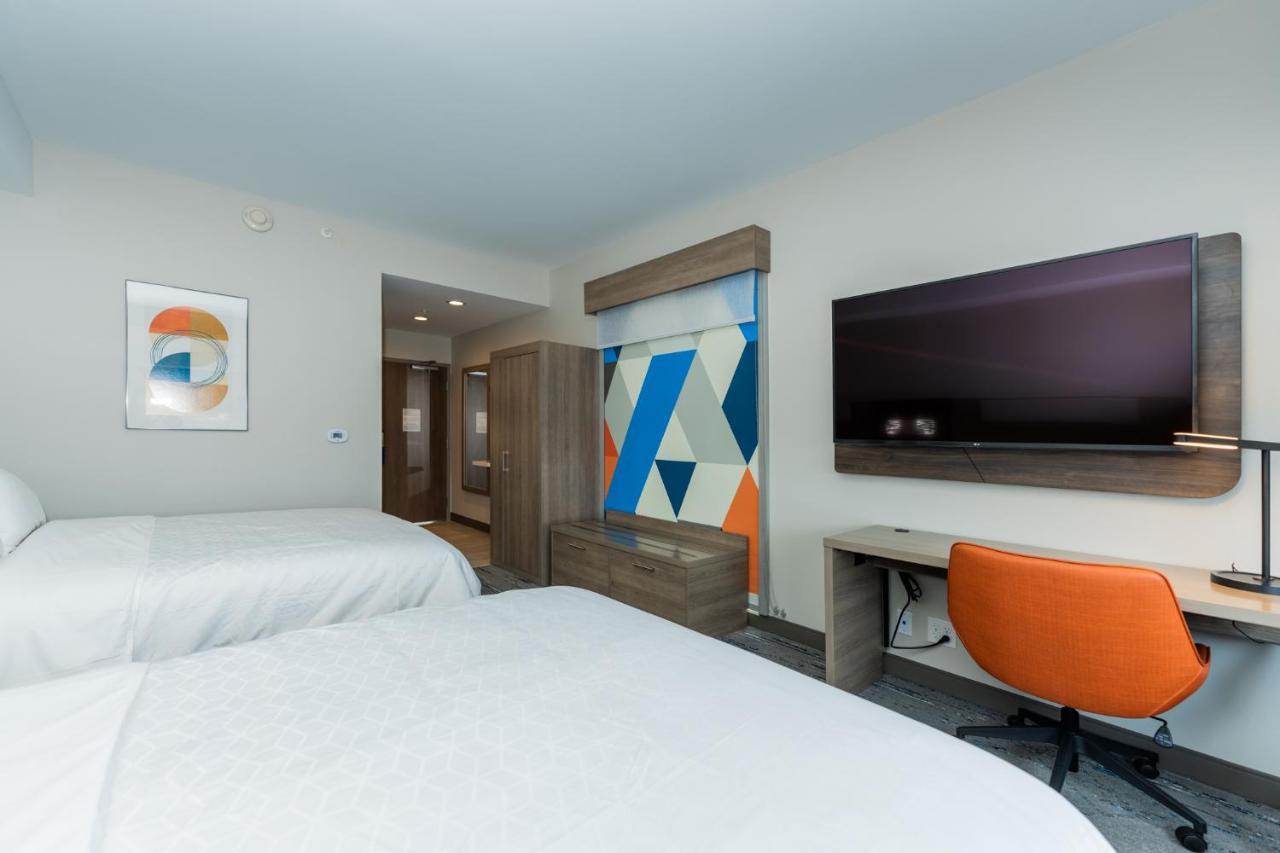 Holiday Inn Express & Suites Charlottesville By Ihg Luaran gambar